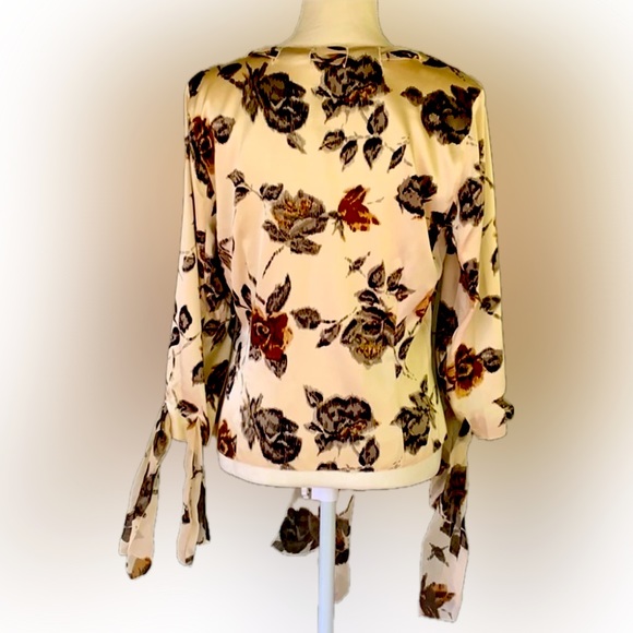 Doncaster Silk Blouse-size 10 - Picture 5 of 10